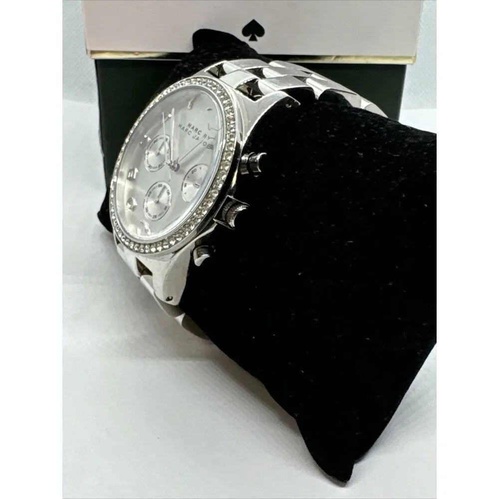 Marc by Marc Jacobs Henry MBM3104 Women's Analog Silver Dial Quartz Watch JNA174